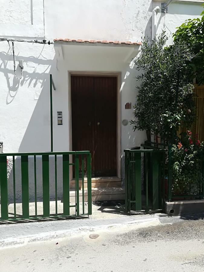 Casa Vacanze Da Michela Peschici Exterior foto